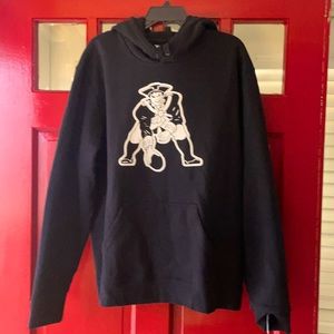 New England Patriots Black Hoodie  white logo classic Patriot